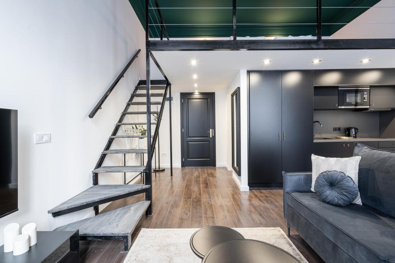 E41 - Trendy Boutique Apartments - Prime Spot By Bqa Budapest Exterior photo