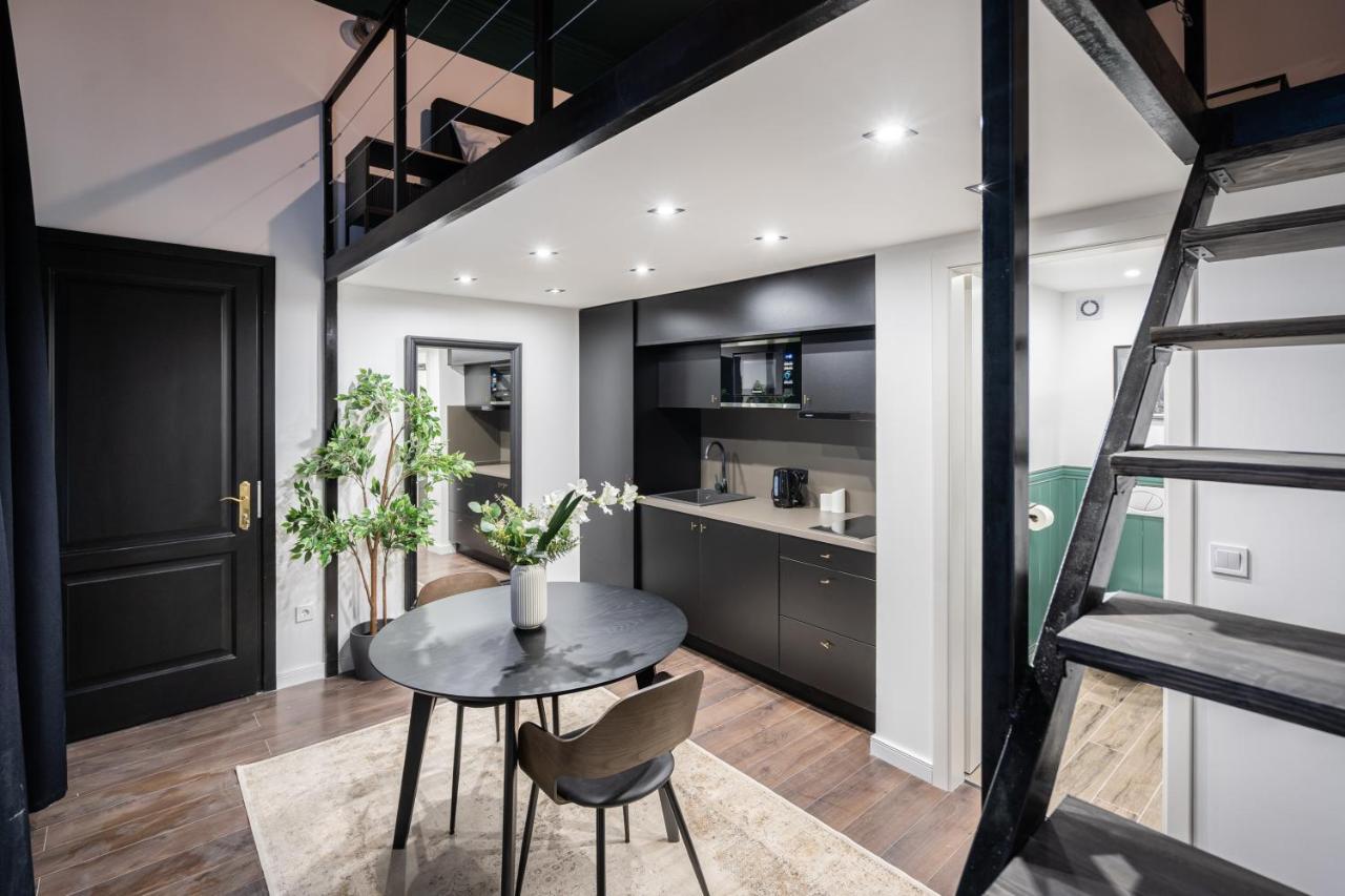 E41 - Trendy Boutique Apartments - Prime Spot By Bqa Budapest Exterior photo