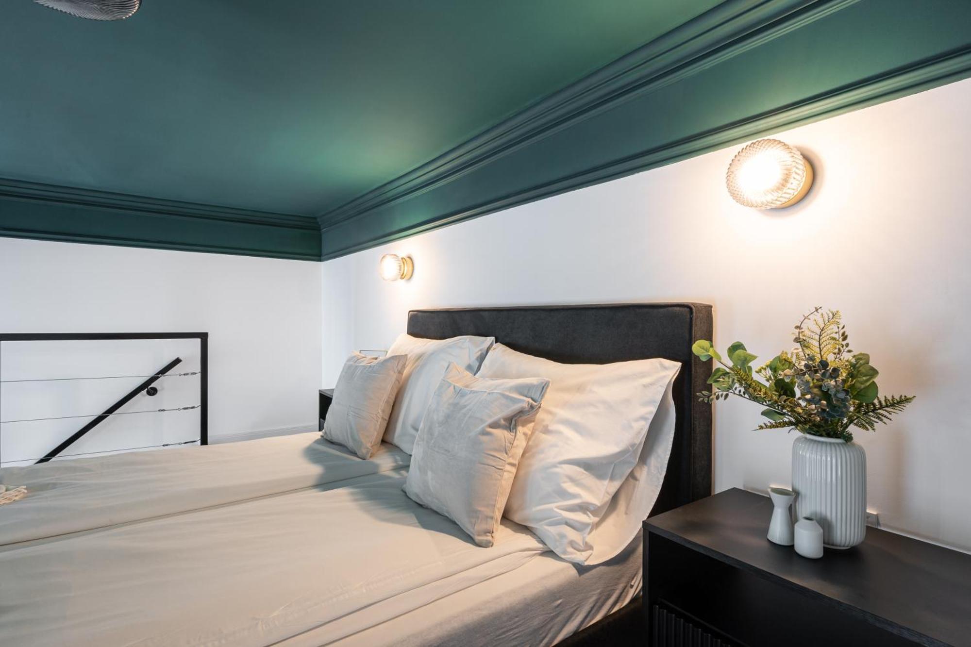 E41 - Trendy Boutique Apartments - Prime Spot By Bqa Budapest Room photo